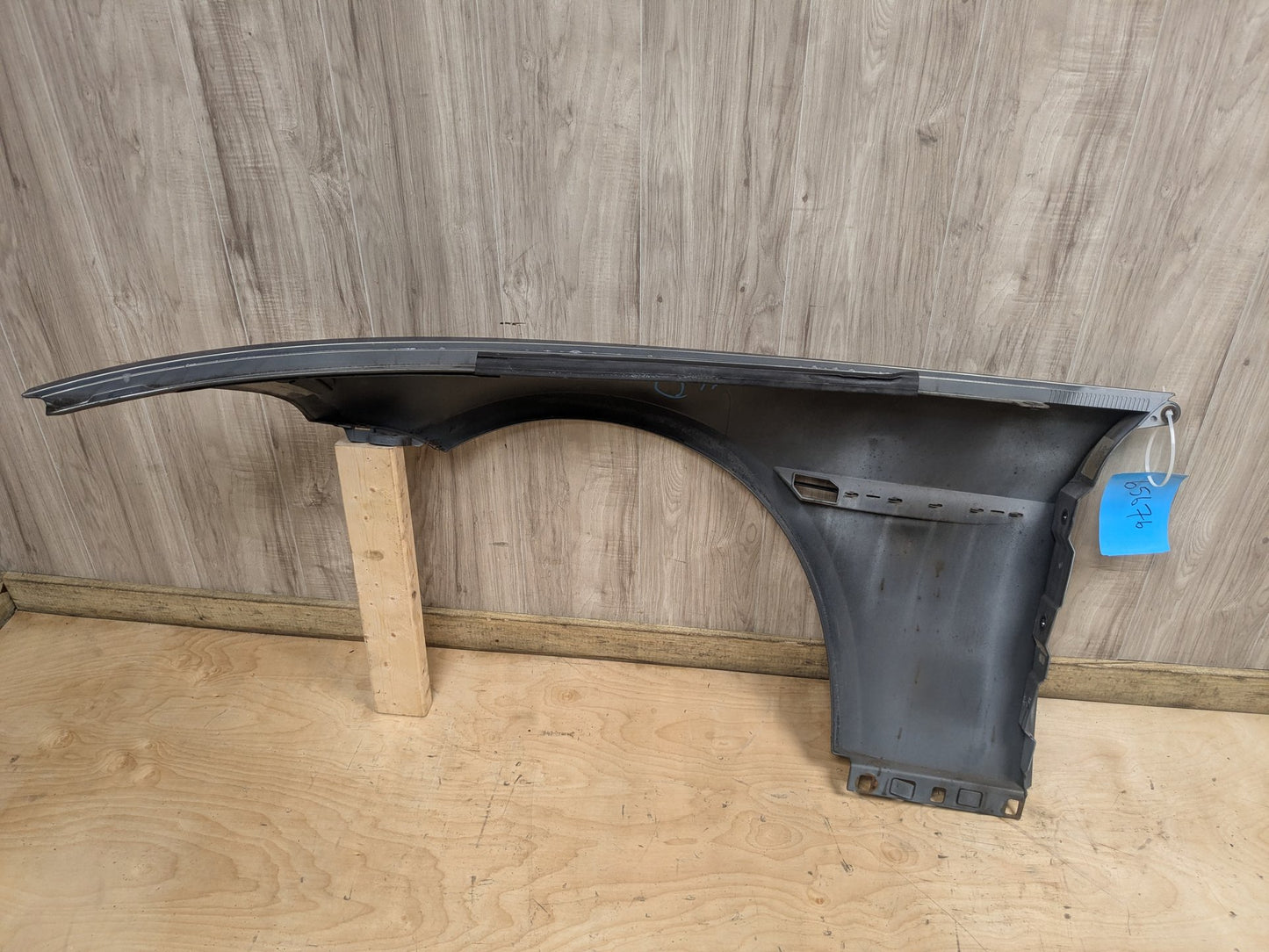 2004-2010 BMW M6 E64 Front Right Passenger Fender Panel Grey 440