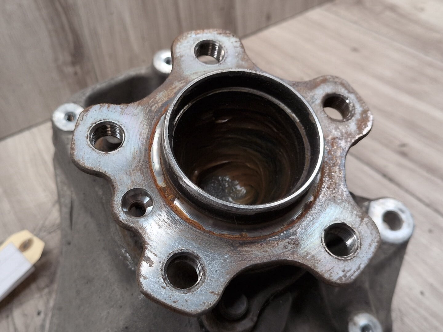 2018-2021 BMW X3 G01 Front Left Driver Spindle Knuckle w/ Bearing 6882597