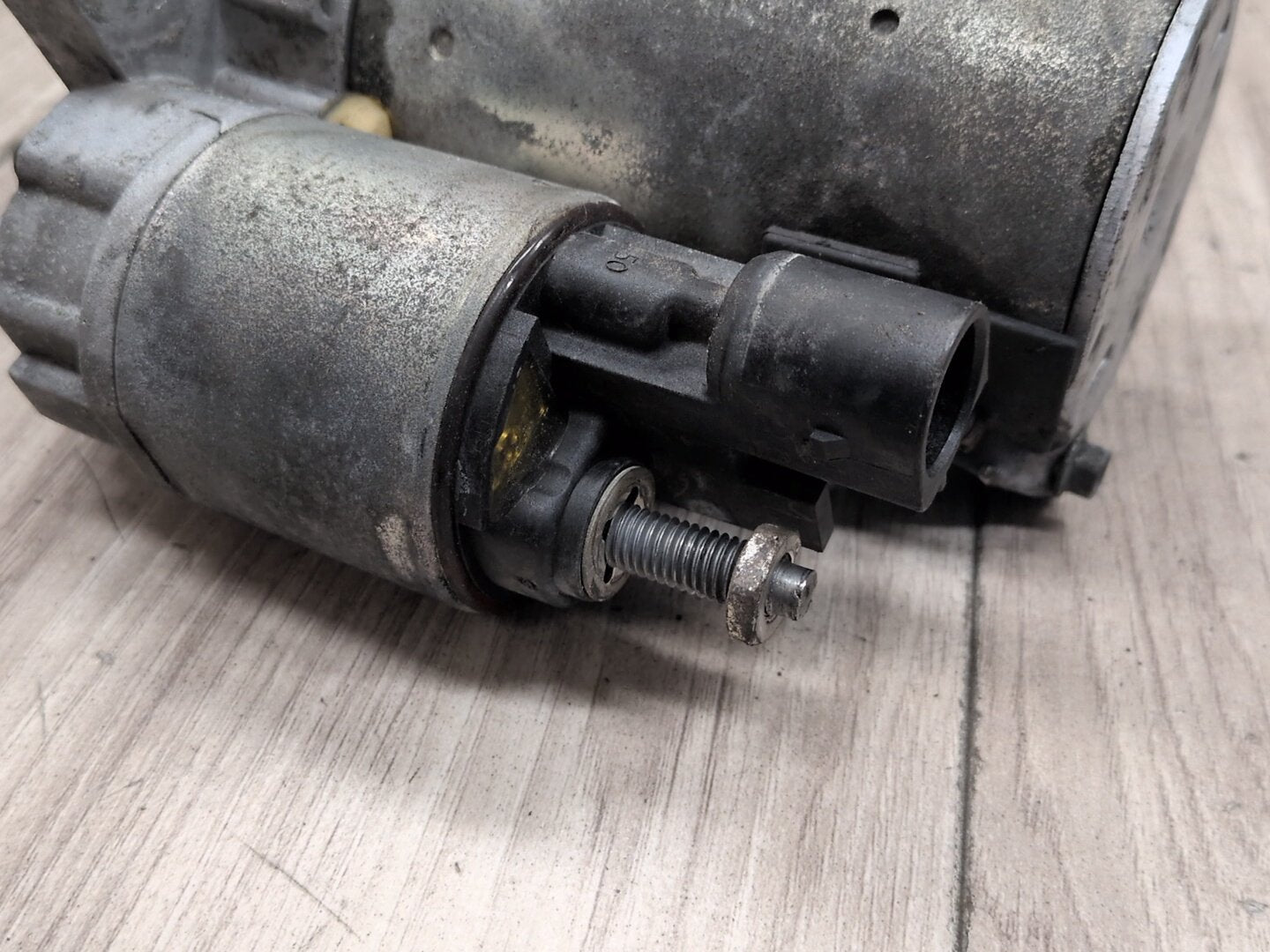 2015-2018 Audi 8U Q3 CCTA Engine Motor Starter 02M911021B