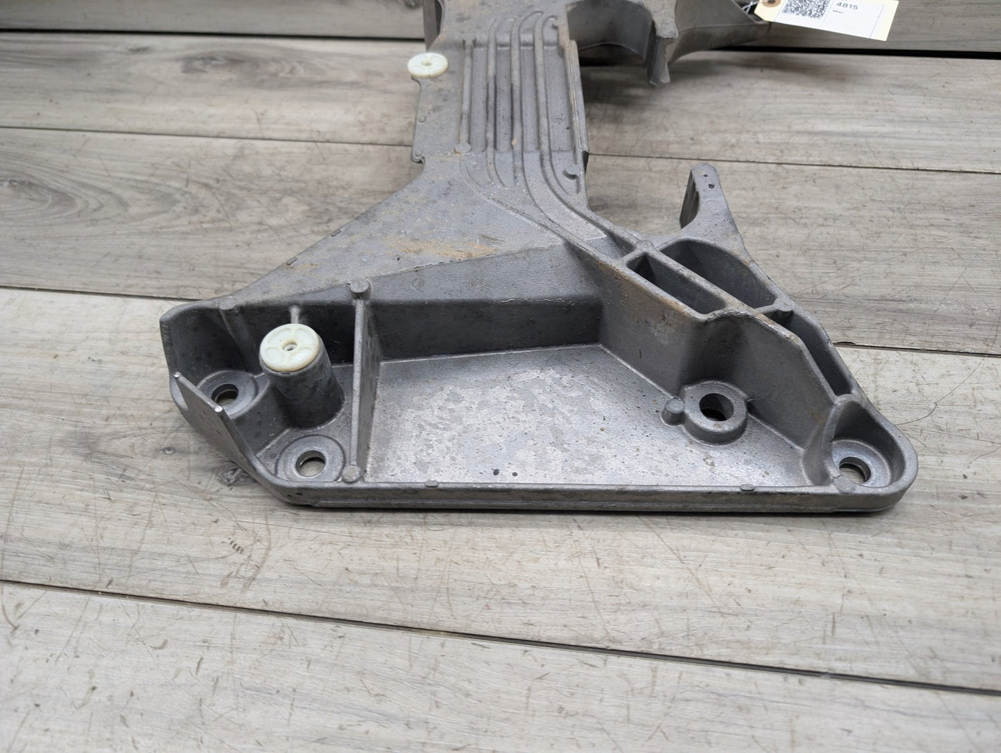 2018 - 2024 BMW X3 G01 Transmission Mount Bracket 9485331 B46B20O1