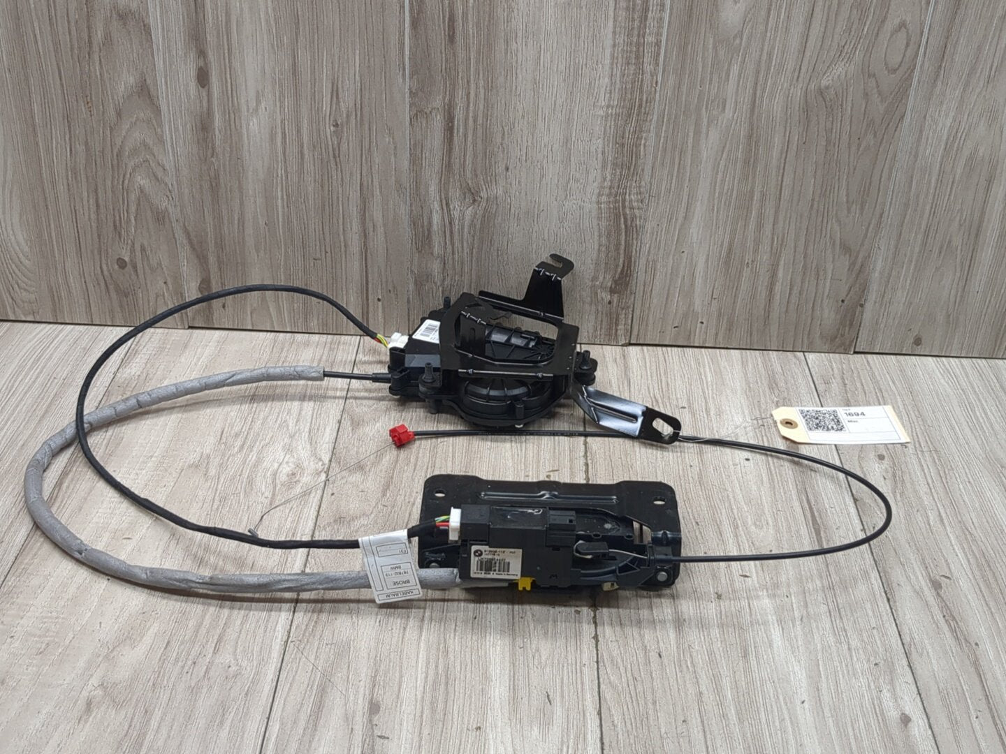 OEM BMW F36 428 430 435 440 Trunk Liftgate Hatchback Power Lock Latch Actuator