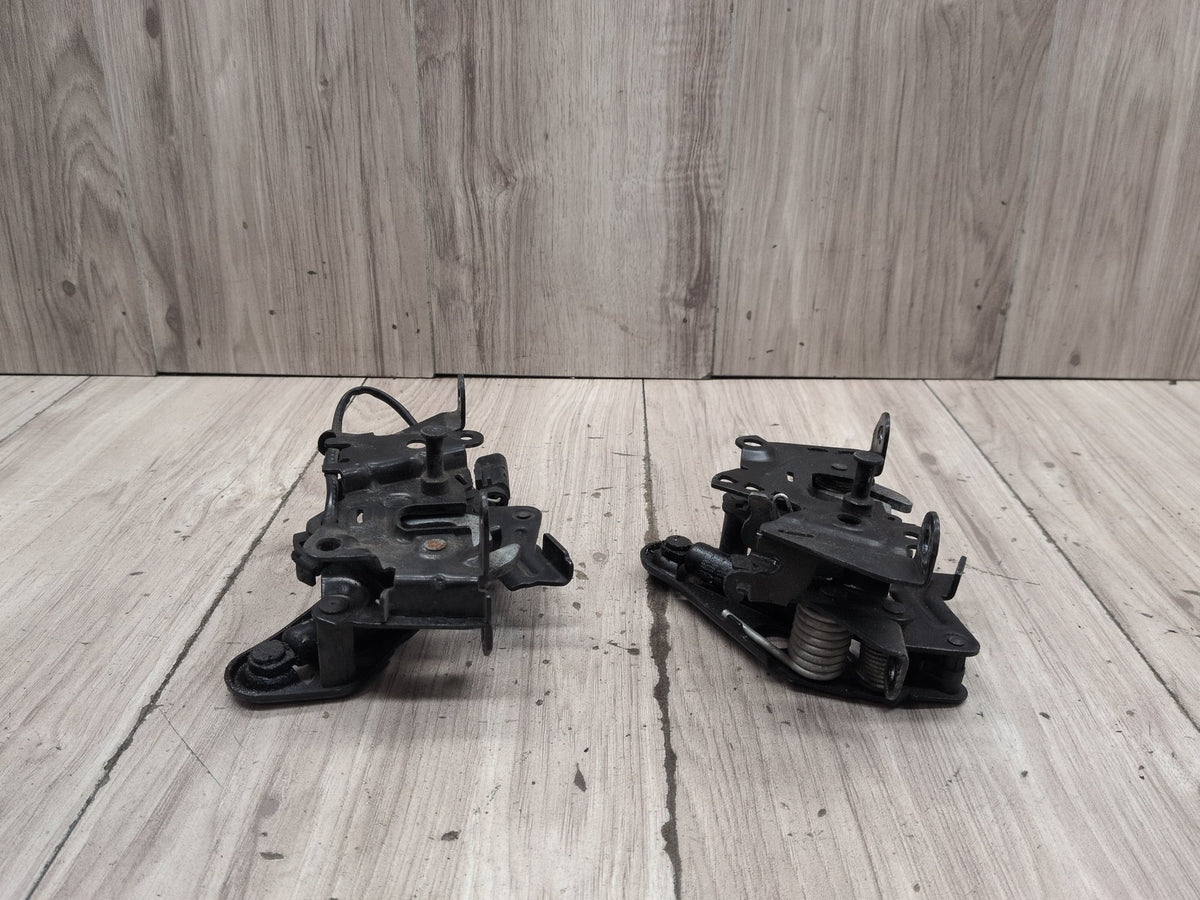 2011-2016 BMW M5 F10 Hood Bonnet Safety Lock Latches SET 7206453 OEM