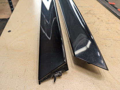 15-18 OEM Audi Q3 Rear Liftgate Trunk Lid Spoiler Rear Left Right Window Trim Molding SET