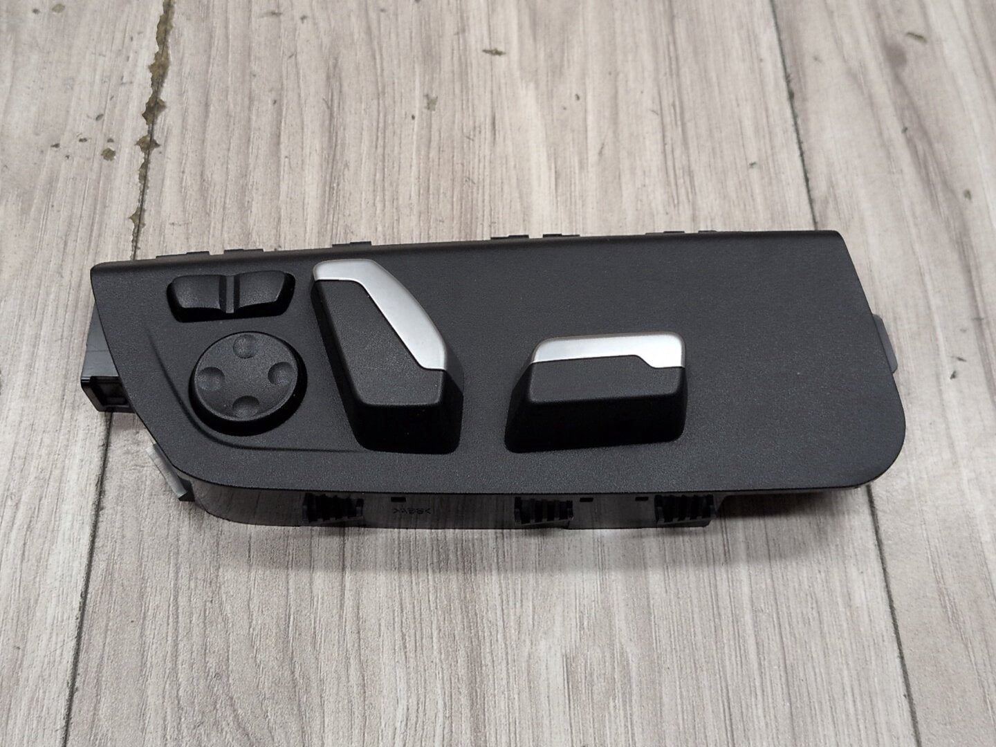 2014 - 2020 BMW 440i F36 Front Right Passenger Seat Control Switch 9382440 B58B30M0