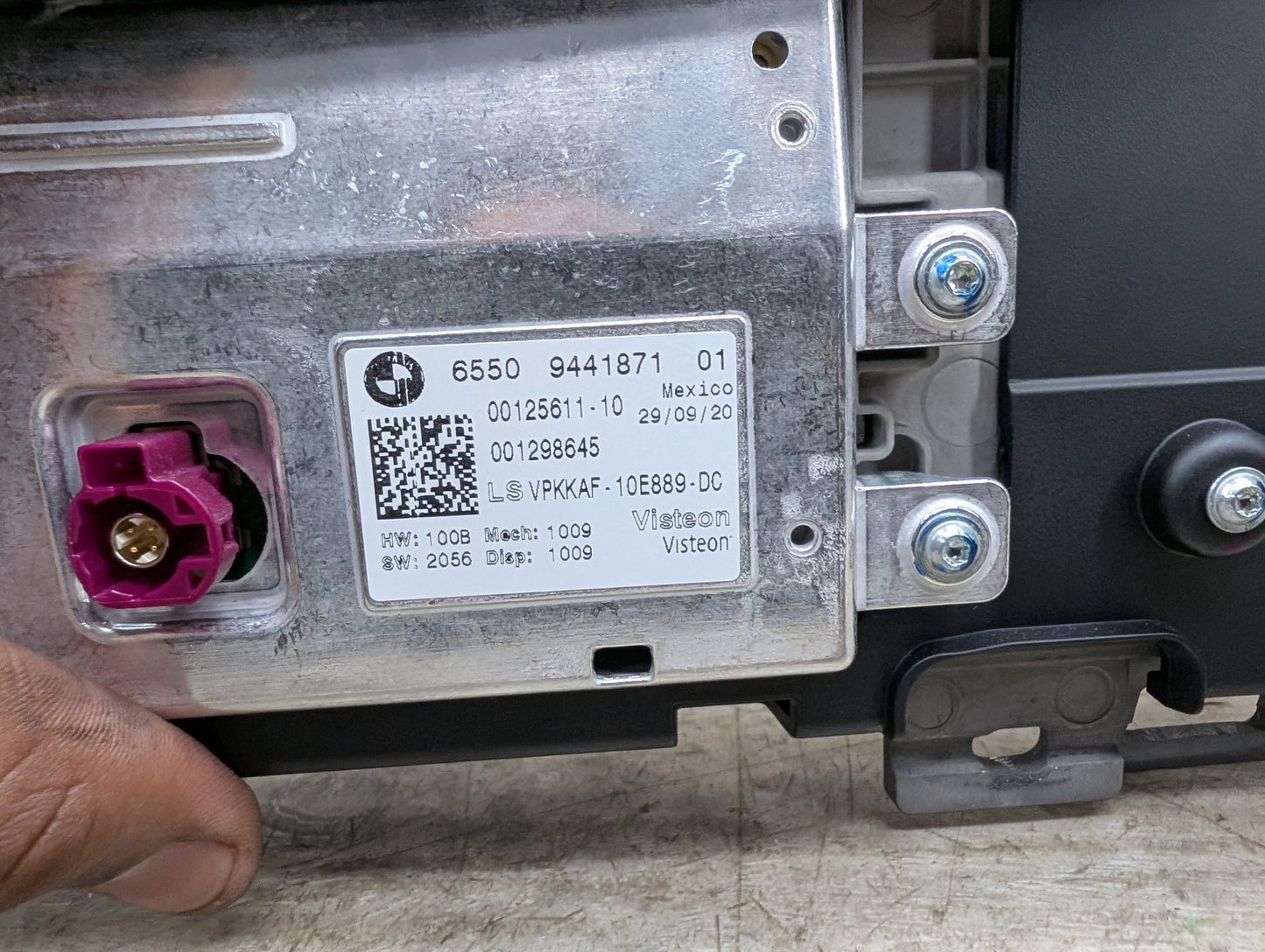 2019-2026 BMW X5 G05 Monitor Display Screen 9441871