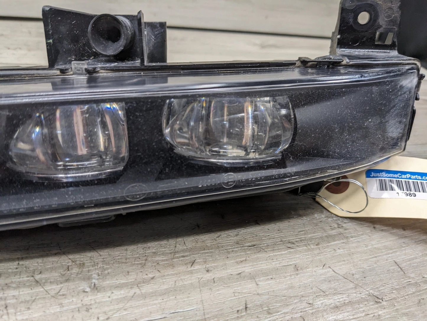 16-19 OEM BMW G11 G12 740 750 M760 B7 Front Right Passenger Side LED Fog Light