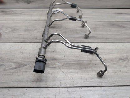 2014 BMW F10 535i Engine Motor Fuel Injector Rail Line 7649710