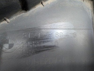 2007-2013 BMW X5 E70 Front Left Driver Wheel Fender Liner Splash Guard 7169413