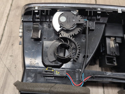 2015-2018 Audi Q3 8U Dashboard Dash Board Middle Center Air Vent 8U1820951C