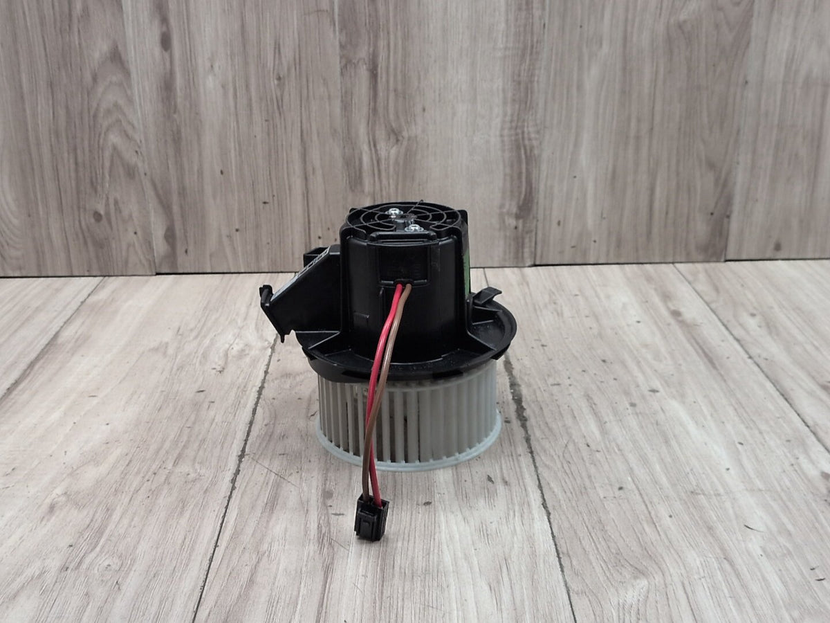 10-20 Mercedes-Benz E550 W212 HVAC AC Heater Blower Motor Fan A2128200708