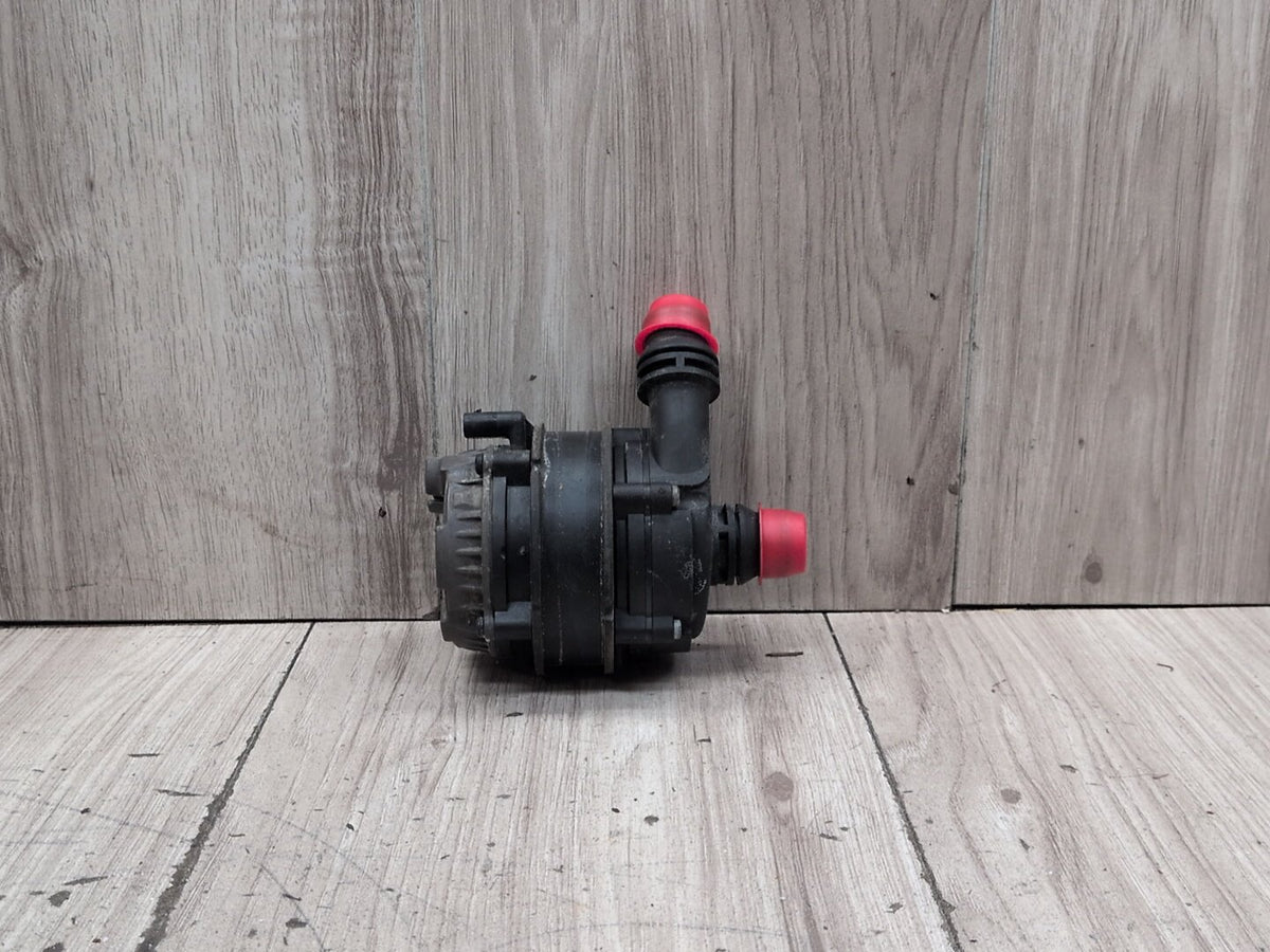 OEM BMW G01 G05 G20 G22 G26 Engine B46 B58 Auxiliary Electric Water Pump Cooling