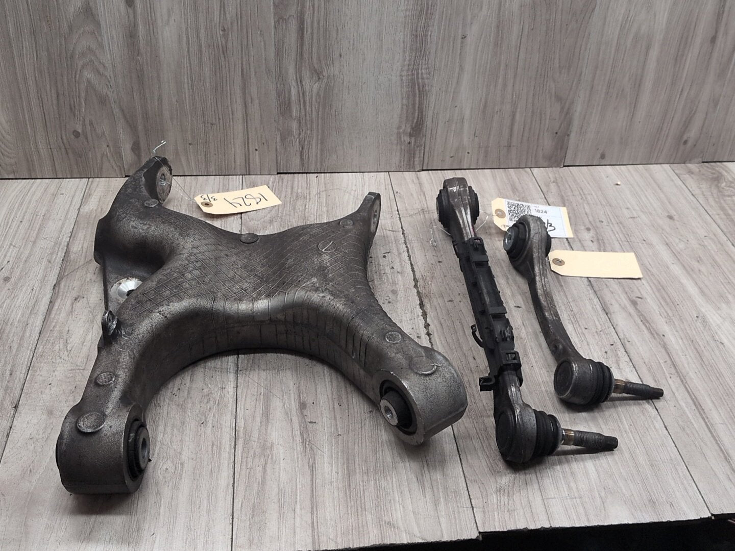 2014 - 2018 BMW X5 F85 Rear Left Driver Control Arms SET 6770953 S63B44T2