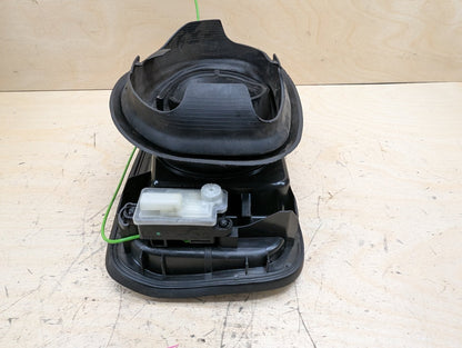 2016-2022 BMW 750i G12 Gas Cover Assembly 7358677
