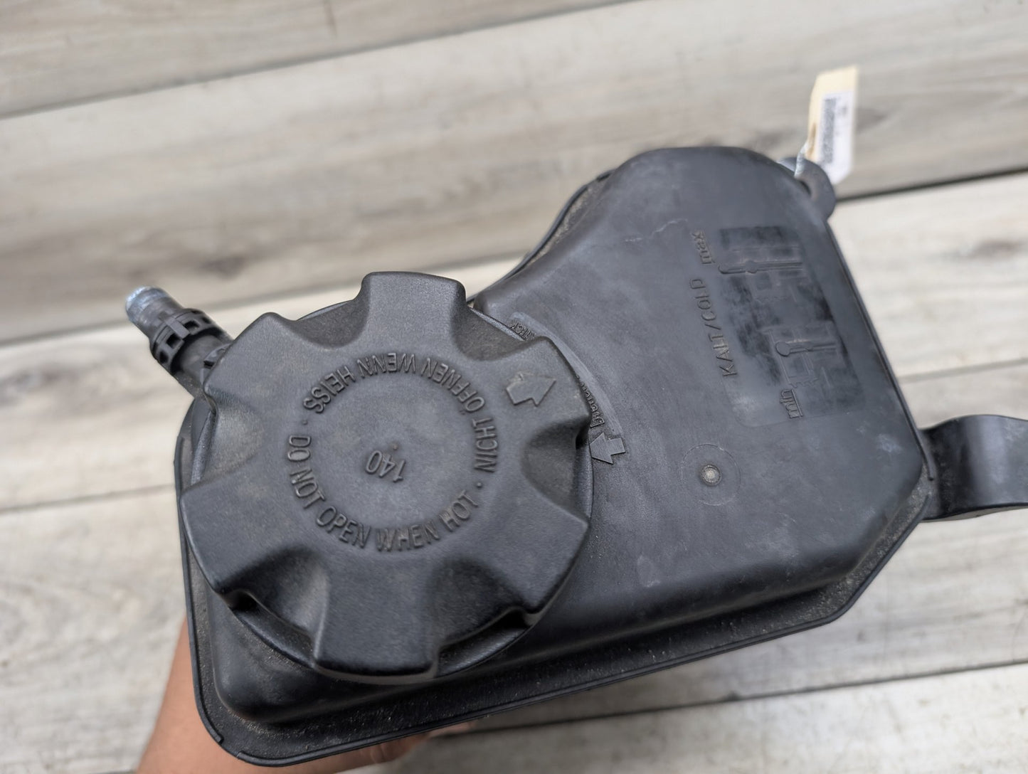 2007-2013 BMW 328i E93 Coolant Expansion Tank Reservoir 7567462