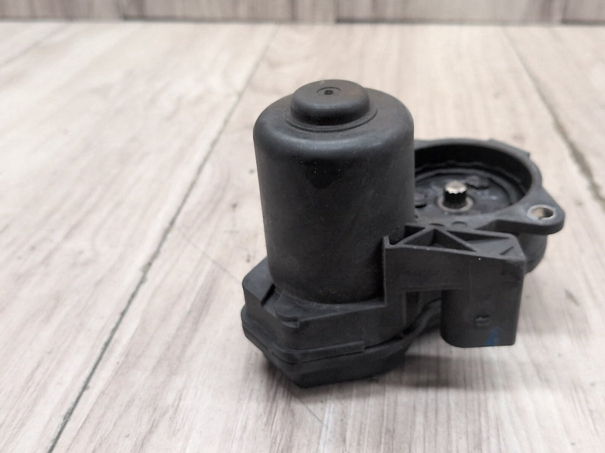 2015-2018 Audi Q3 8U Rear Left or Right Brake Caliper Actuator 32355462C OEM