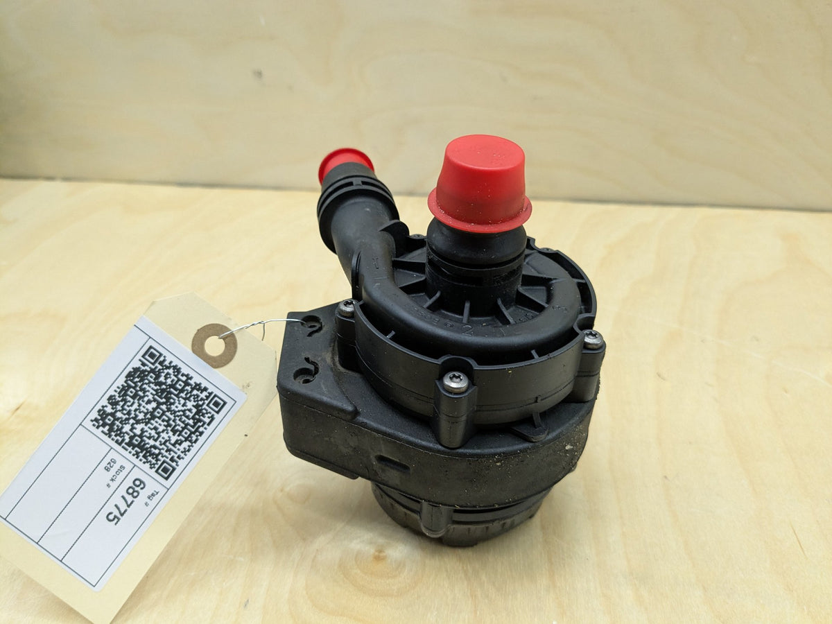 18-21 OEM BMW G01 G02 X3 X4 30 M40 Engine B46 B58 Auxiliary Cooling Water Pump
