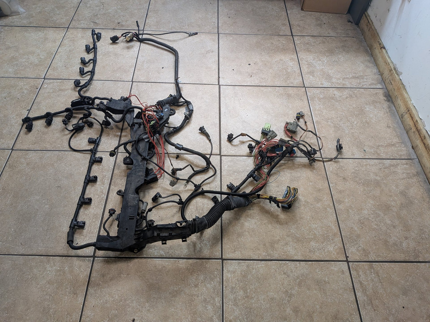 2004-2010 BMW E64 M6 S85B50A Engine Motor Ignition Injector Wiring Wire Harness 7838569