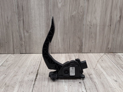2010-2016 Audi S4 B8 Gas Accelarator Pedal 8K1723523 OEM