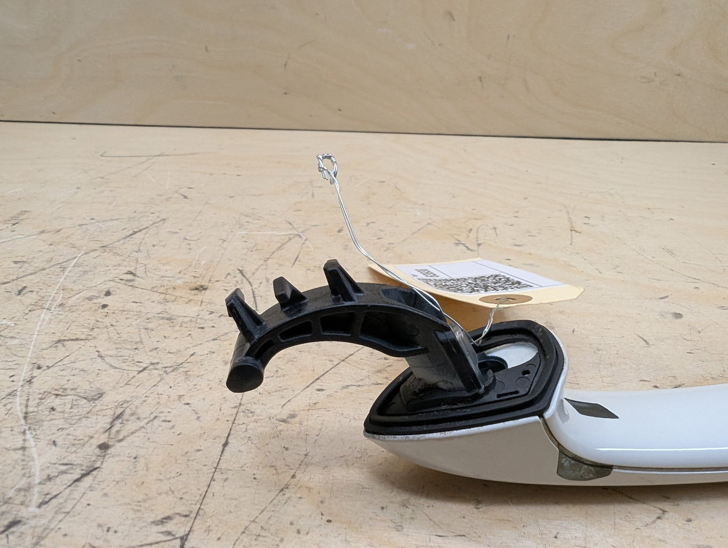 2018-2024 BMW X3 G01 Front or Rear Right Passenger Exterior Door Handle 7470528