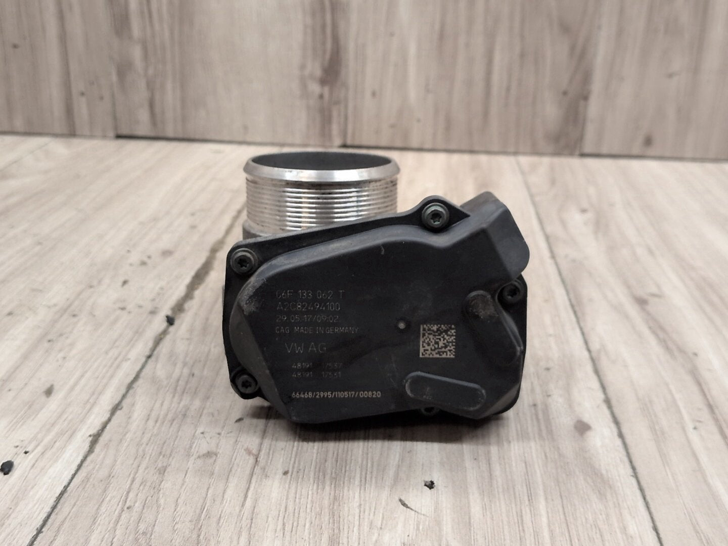 05-20 OEM Audi A3 A4 A5 A6 Q3 Q5 S3 CCTA Engine Motor Throttle Body 06F133062T