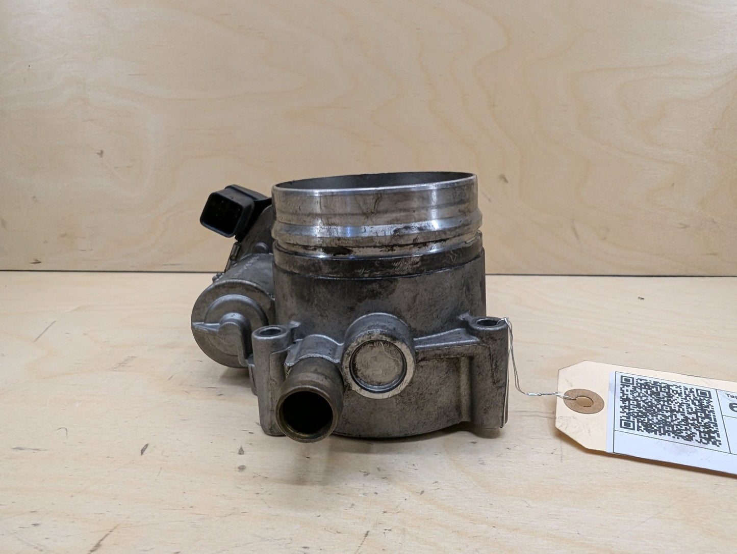 OEM BMW E60 E71 E82 E88 E89 E90 E92 E93 F01 F02 135 335 Engine N54 Throttle Body