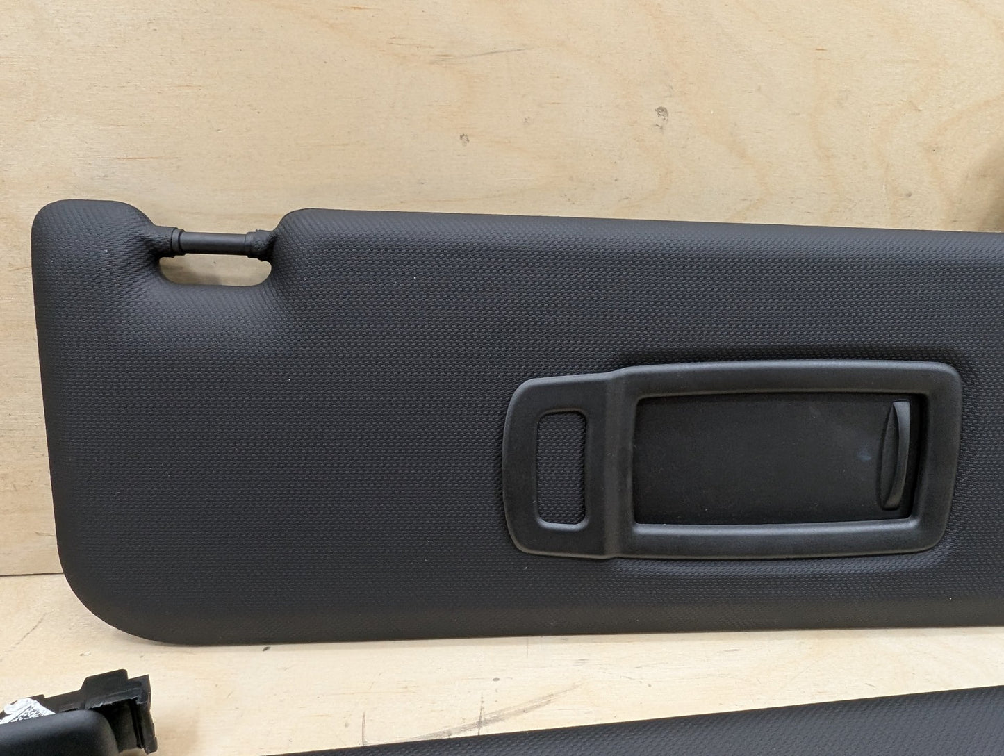 18-21 OEM BMW G01 G02 F97 F98 Right Passenger Side Sun Visor Anthracite Black