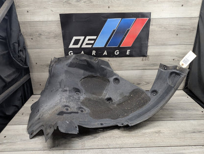 OEM BMW G30 530 540 M550 M SPORT Front Left Driver Fender Liner Splash Shield