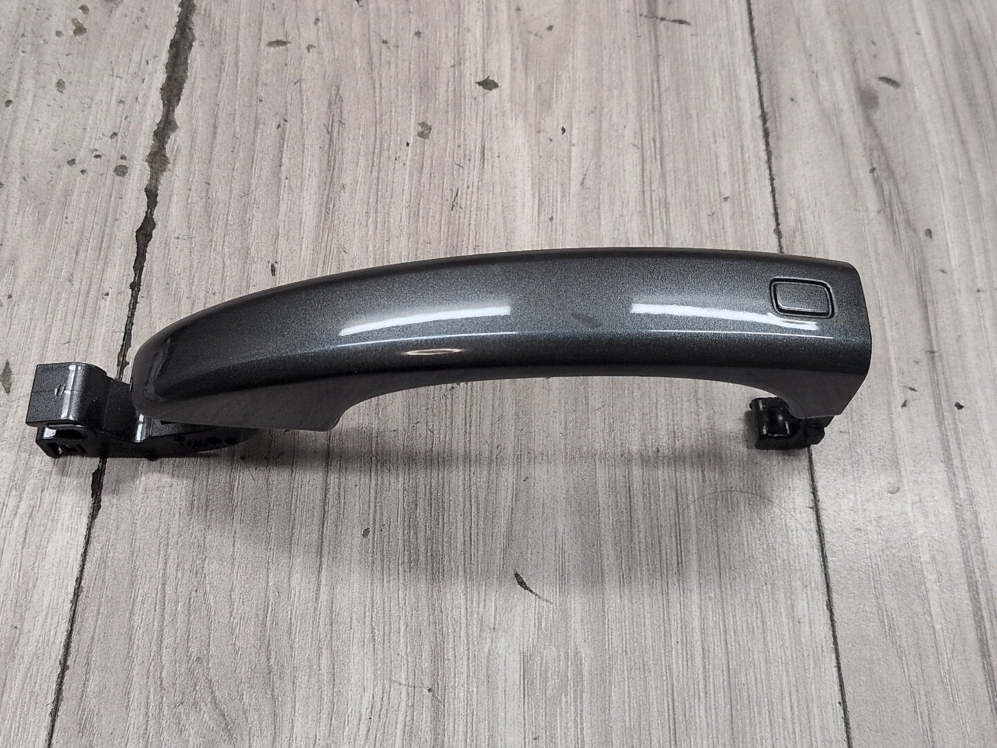2015-2018 Audi Q3 8U Front or Rear Right Passenger Exterior Door Handle 8T0837205A