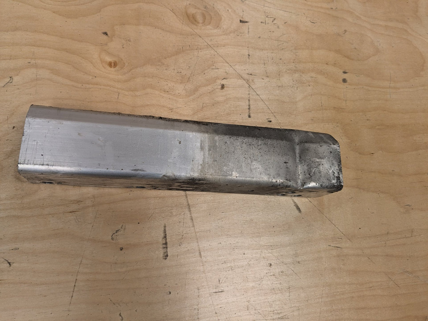 2010-2016 Audi S4 B8 Rear Bumper Reinforcement Rebar Bar 8K0807332A OEM
