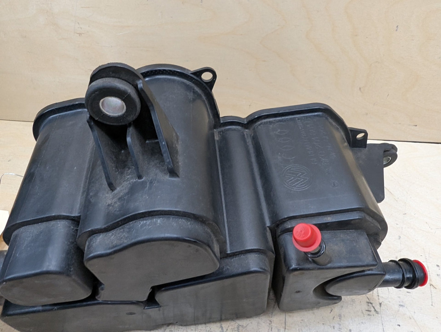 2011-2017 Audi RS5 8T Fuel Vapor Charcoal Canister 8K0201801C