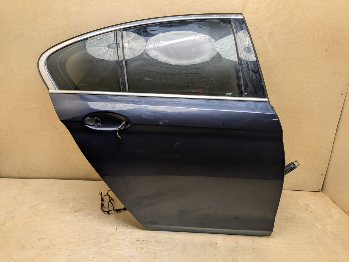 OEM BMW F90 G30 530 540 M550 M5 Rear Right Passenger Door Shell Panel