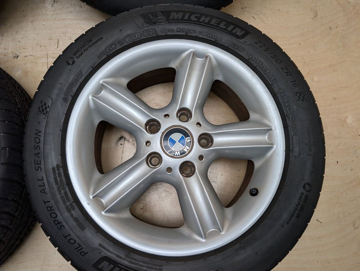 OEM BMW E36 Z3 2.8 3.0 E46 325Ci Wheels Rims 7JX16 ET:46 Star Spoke Style 55 SET