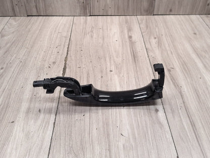 2015-2018 Audi Q3 8U Front or Rear Left Driver Exterior Door Handle w/ Comfort Access 8T0837205A