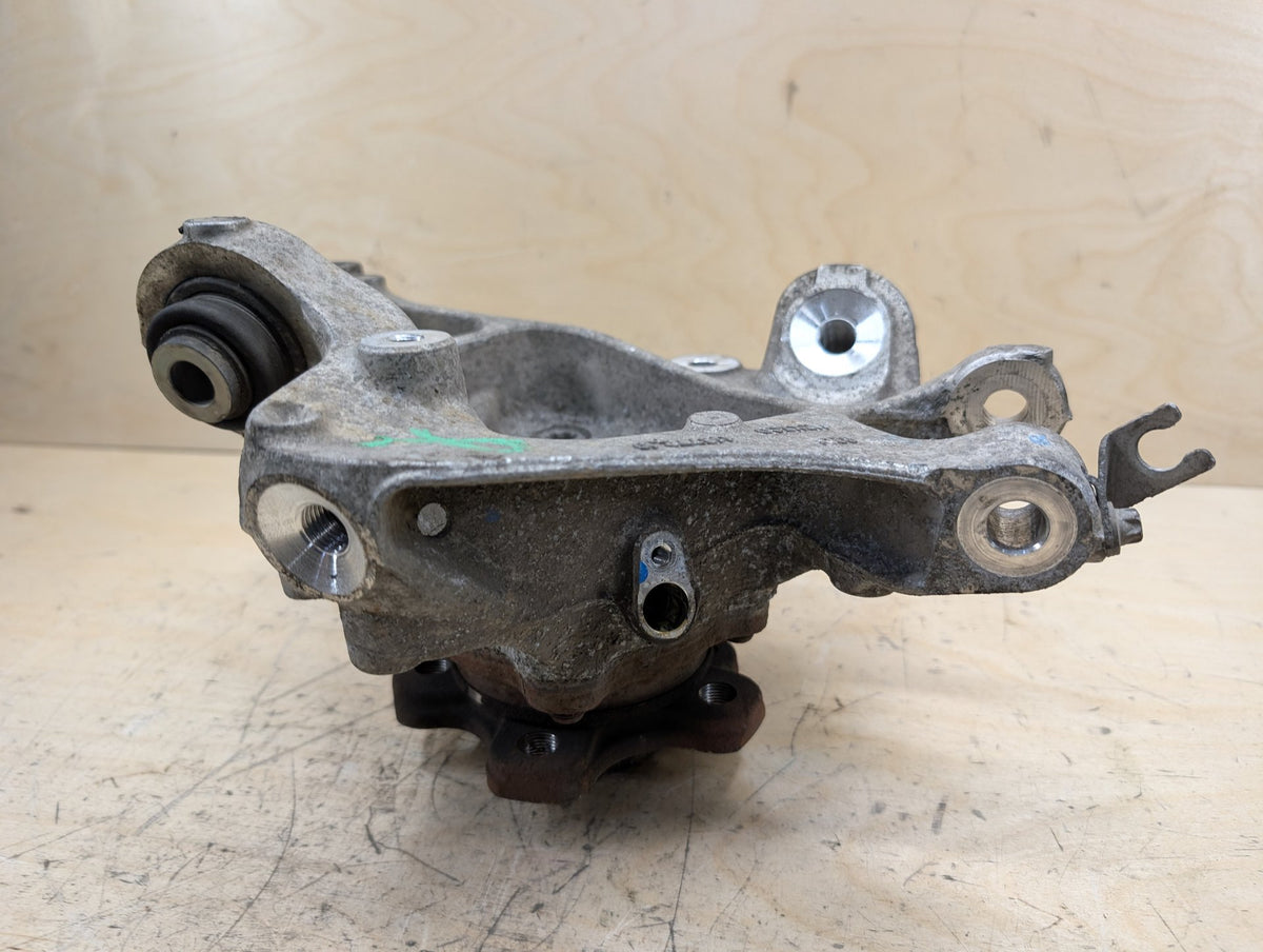 OEM BMW G01 X3 30i 30iX M40iX REAR Right Passenger Knuckle Hub Spindle Bearing