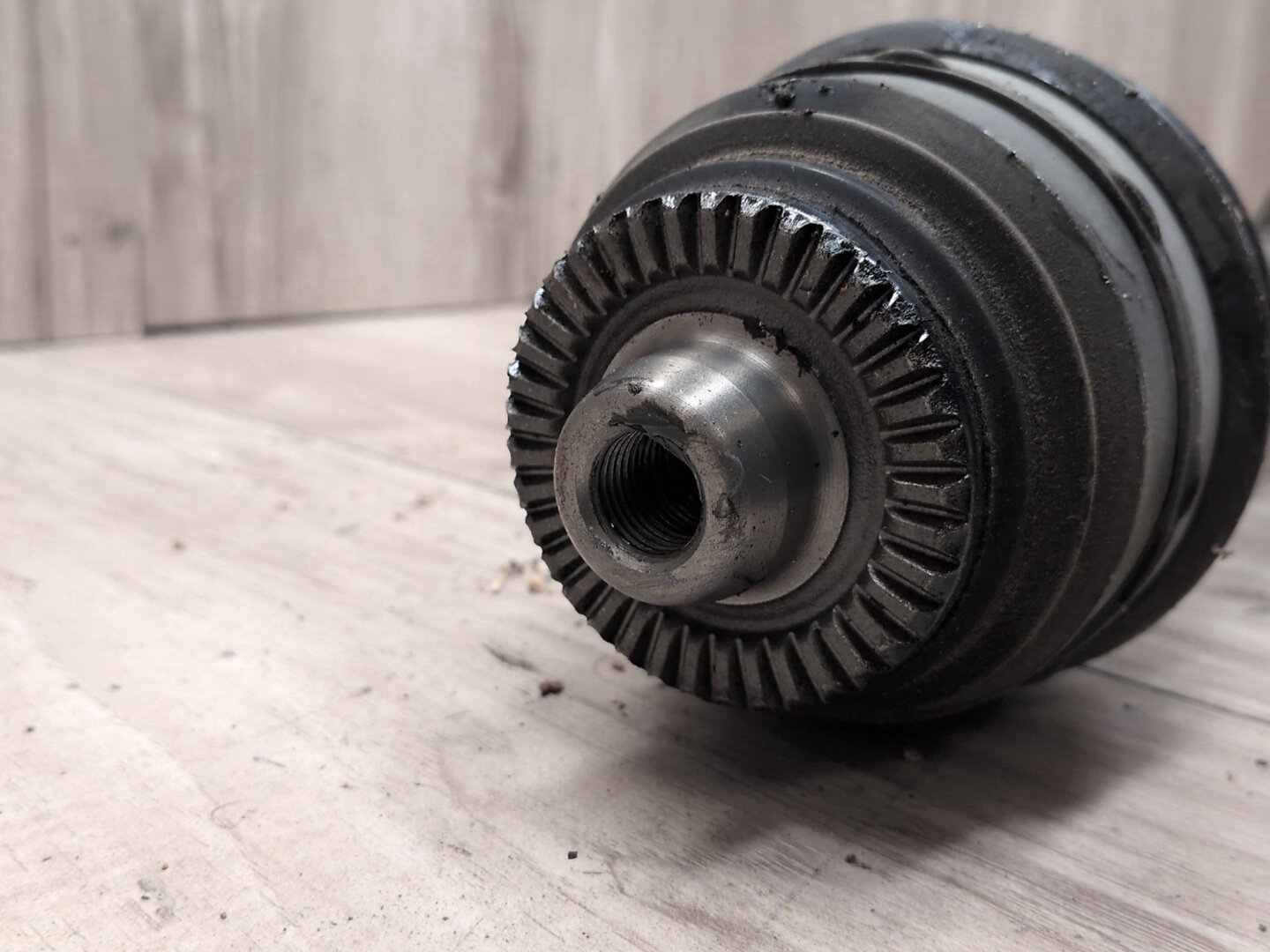 18-20 OEM BMW G30 M550iX Front Left Driver Side Output Half Shaft CV Axle