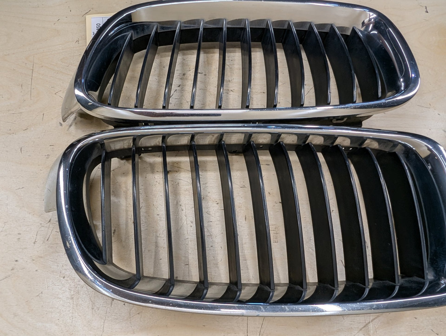 2012-2018 BMW 328i F30 SPORT Front Left Right Upper Bumper Cover Kidney Grilles SET 7260497