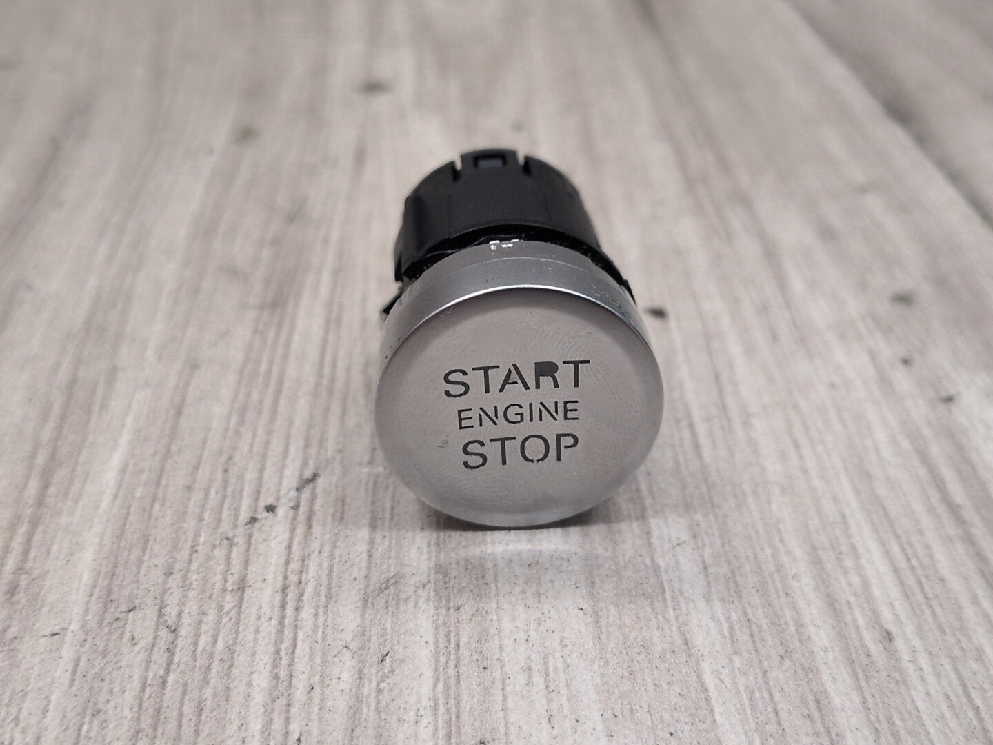 2015-2018 Audi Q3 8U Start Stop Button 8U0905217A