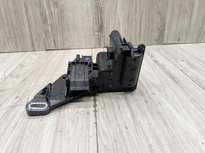 2014 - 2020 BMW 440i F36 Front Power Distribution Fuse Box 9356157 B58B30M0