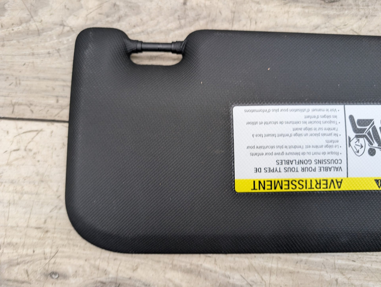 2018 - 2023 BMW X3 G01 Front Left Driver Sun Visor 8071073 B58B30M0
