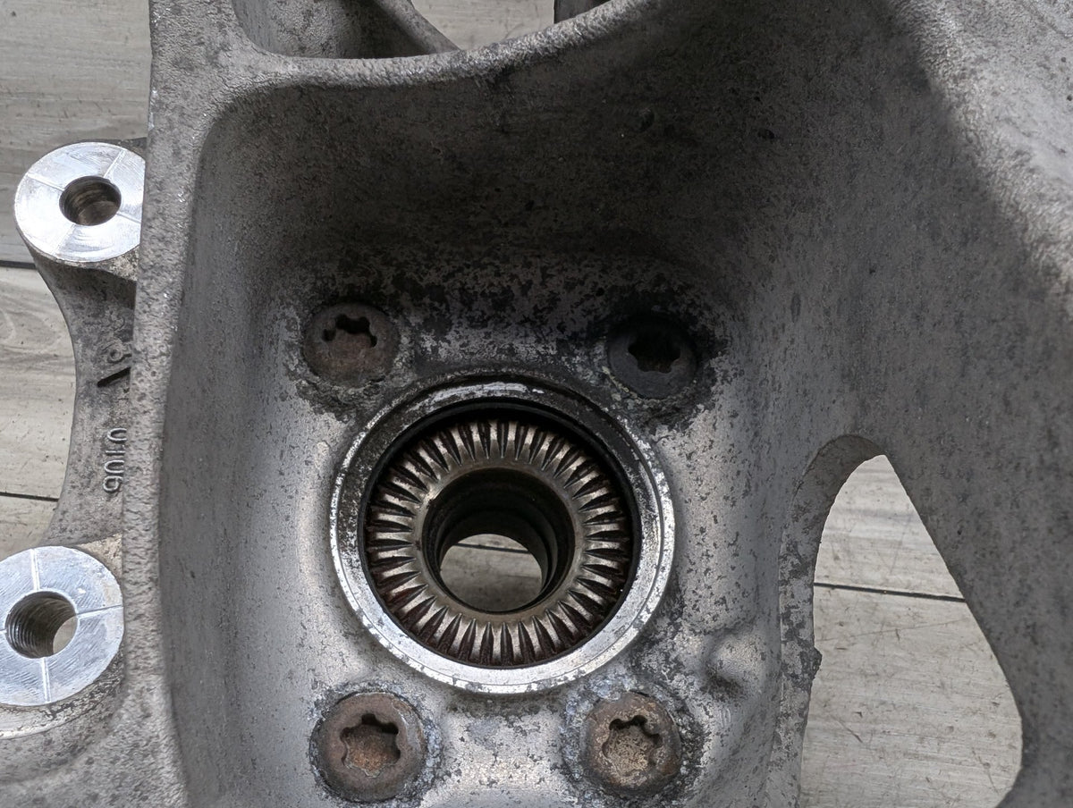 2016-2022 BMW 750Li G12 Rear Left Driver Spindle Knuckle w/ Bearing 6861135 OEM