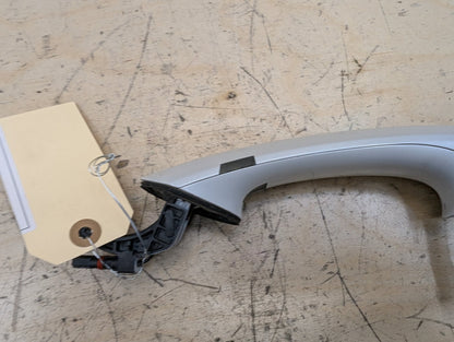2016-2022 BMW 750i G12 Front Left Driver Exterior Door Handle w/ Comfort Access 7411053