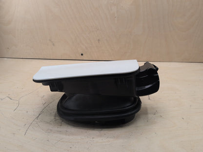2018-2024 BMW X3 G01 Gas Cover Assembly 7405751