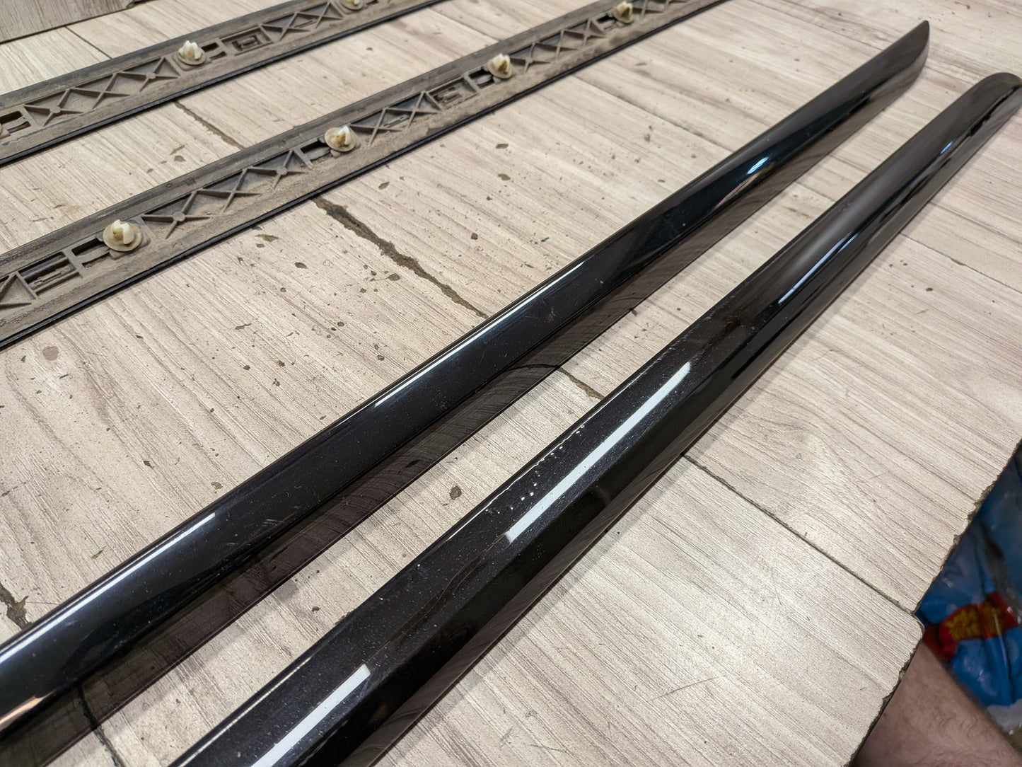 2016-2022 BMW 750i G12 Front Rear Left Right Exterior Door Trim Molding SET 7364351 OEM