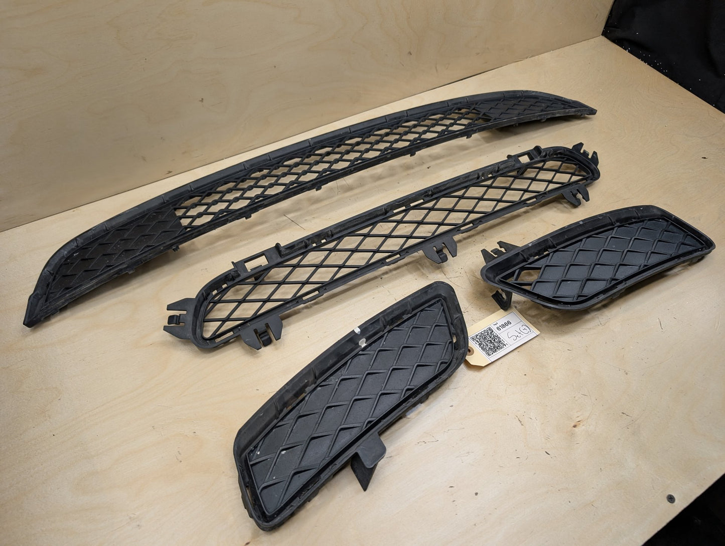 2011-2016 BMW X3 F25 Front Left Right Center Bumper Cover Grilles SET 7210470