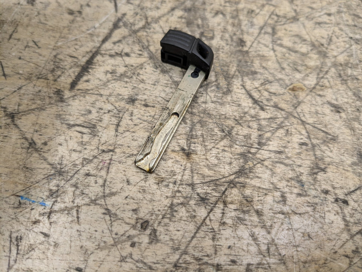 07-13 OEM BMW E92 Front Left Rear Trunk Lid Latch Key Lock Mechanism w/ Key