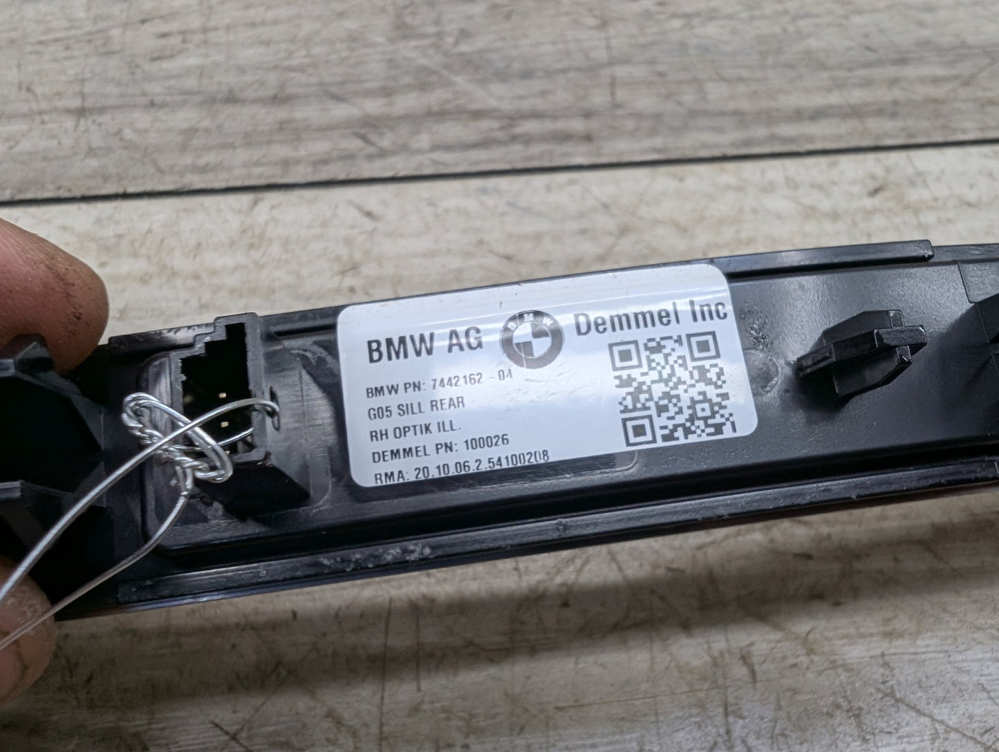 2019-2026 BMW X5 G05 Rear Left Driver Scuff Plate Door Sill 7442162