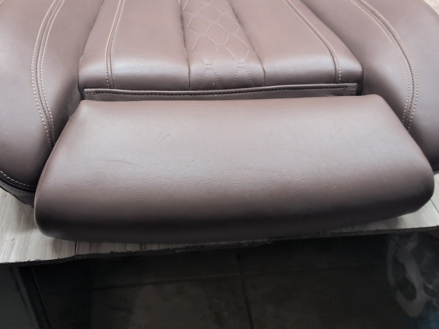 19-25 OEM BMW G05 G06 G07 X5 Front Driver / Passenger Lower Seat Cushion 8493240