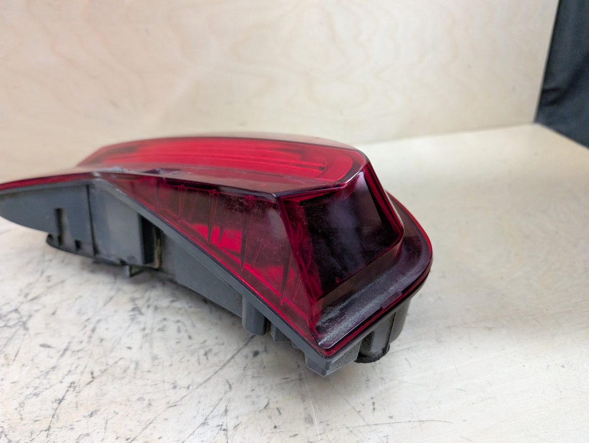 16-19 OEM BMW G11 G12 740 750 M760 Rear Right Passenger Inner Trunk Tail Light