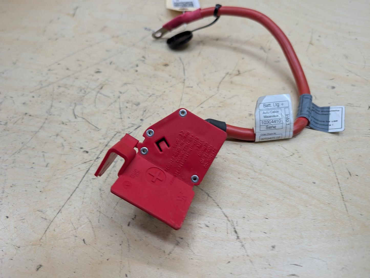2012-2018 BMW 320i F30 Battery Positive Fuse Terminal Cable 9214506