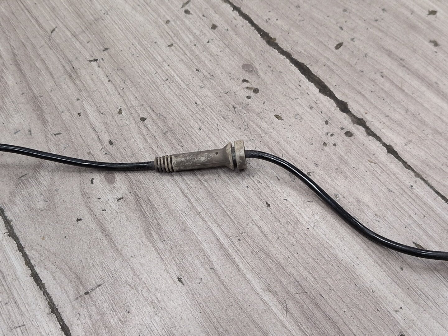 2017-2023 BMW M550i xDrive G30 Rear Left Driver ABS Wheel Speed Sensor 6875386